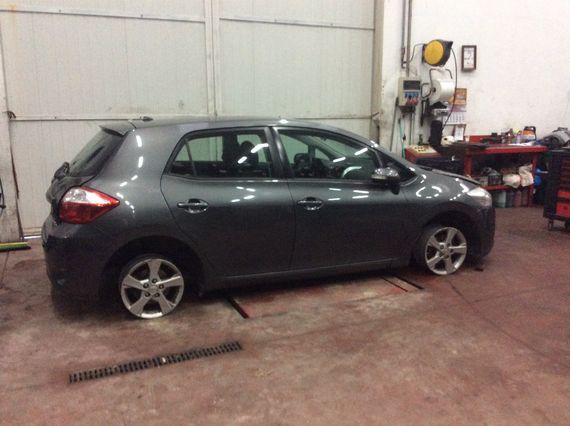 DESPIECE TOYOTA AURIS - Imagen 3