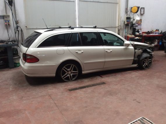 DESPIECE MERCEDES E200CDI - Imagen 3