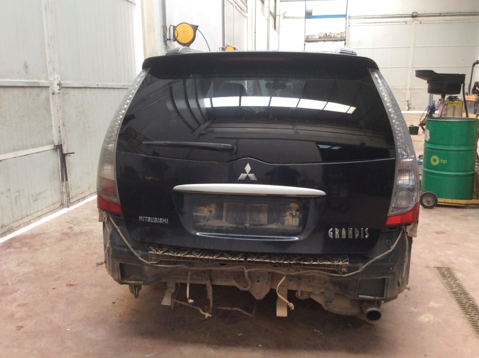 DESPIECE MITSUBISHI GRANDIS - Imagen 2