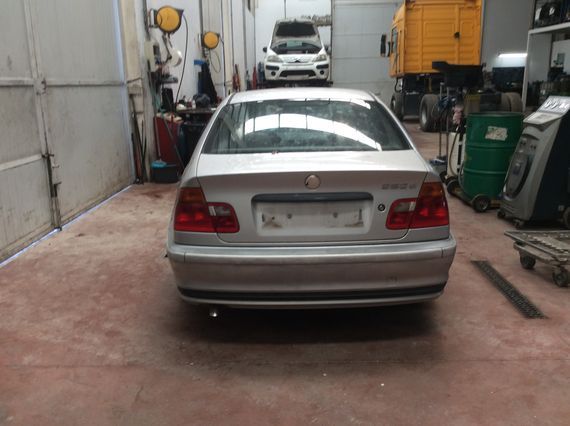 DESPIECE BMW 320D - Imagen 2
