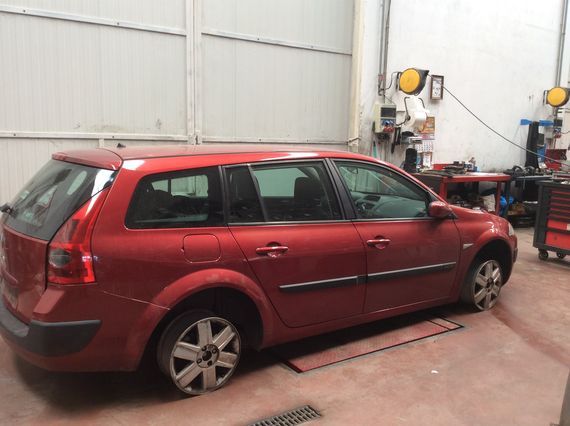 DESPIECE RENAULT MEGANE GRAND TOUR - Imagen 3