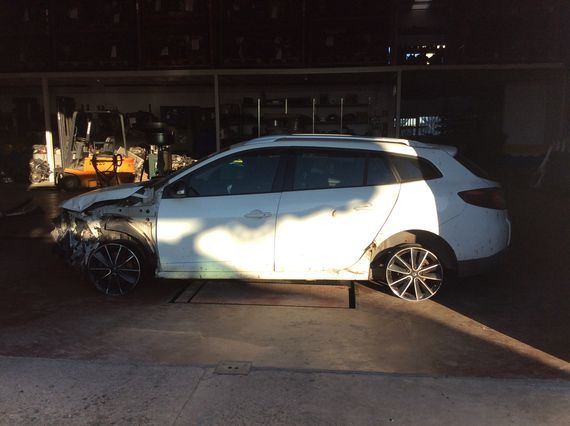 DESPIECE RENAULT MEGANE III - Imagen 4