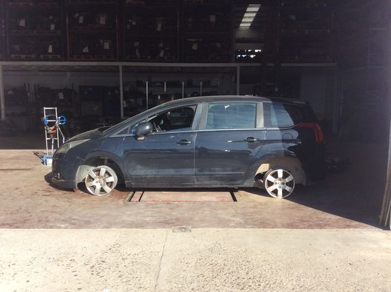 DESPIECE PEUGEOT 5008 - Imagen 4