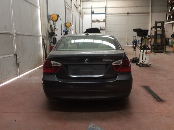 DESPIECE BMW 320D - Imagen 2