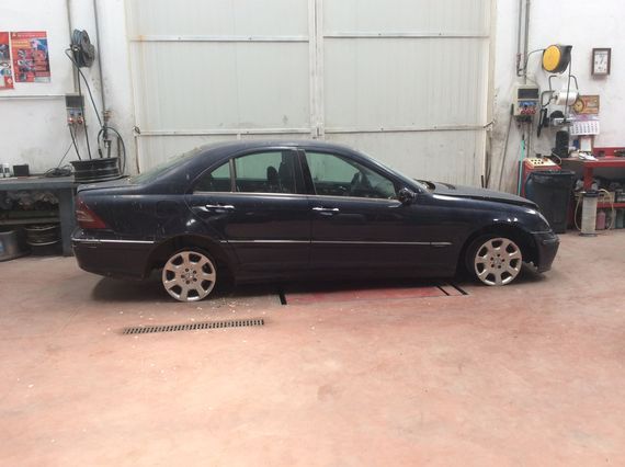 DESPIECE MERCEDES C270 - Imagen 3