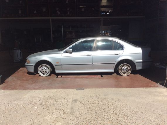 DESPIECE BMW 520i - Imagen 4