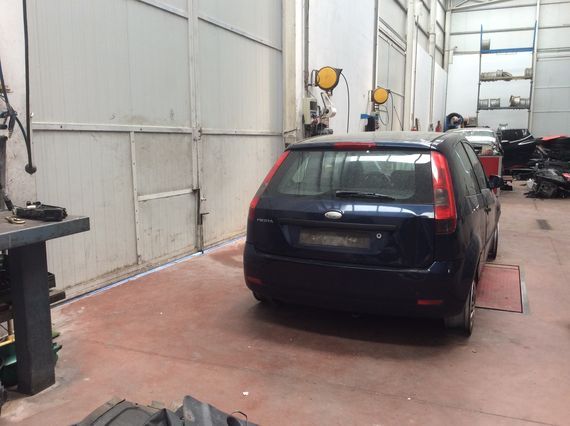 DESPIECE FORD FIESTA - Imagen 2
