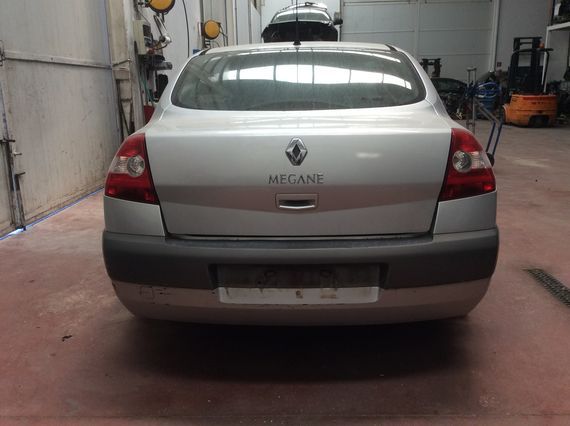 DESPIECE RENAULT MEGANE II SEDAN - Imagen 2