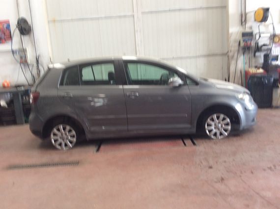 DESPIECE VOLKSWAGEN GOLF V - Imagen 3